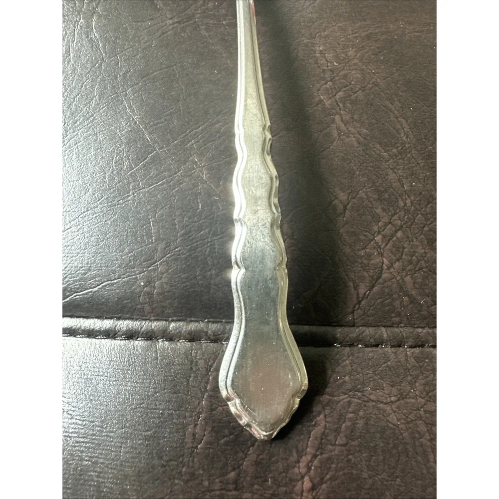 International Lyon AMERICANA‎ Shell Stainless GRAVY SAUCE Spoon Silverware